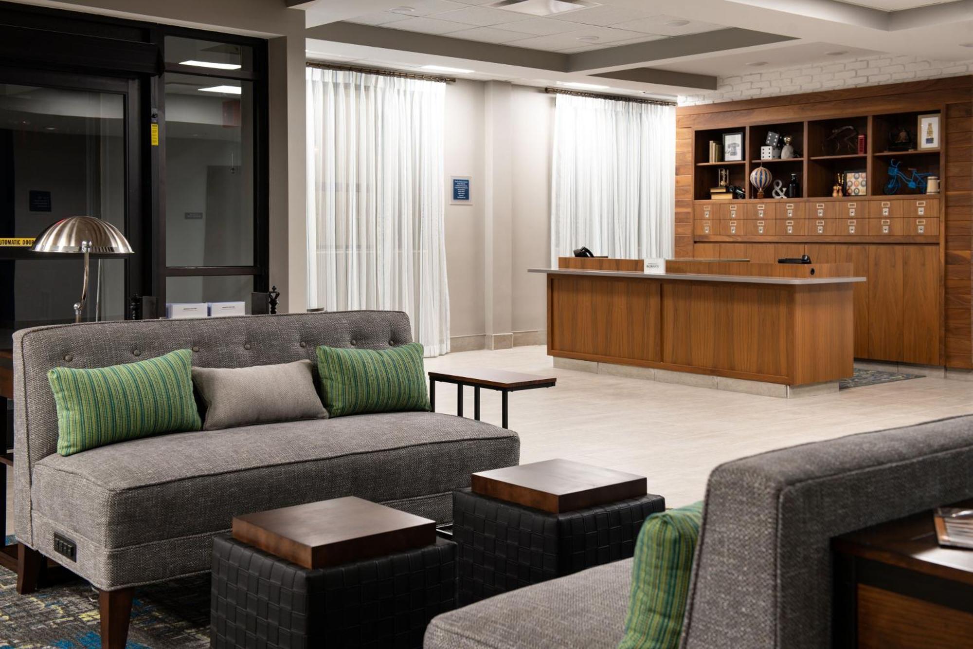 Four Points By Sheraton Omaha Midtown Exterior foto